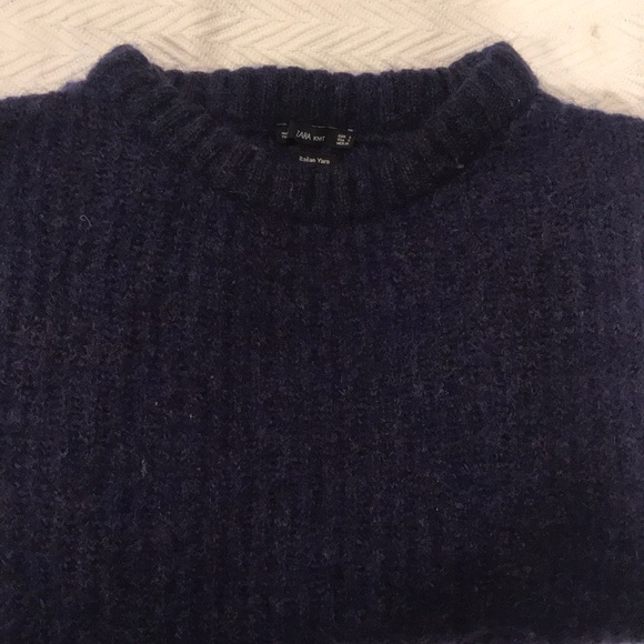 Like New Zara Wool Sweater - Picture 5 of 6